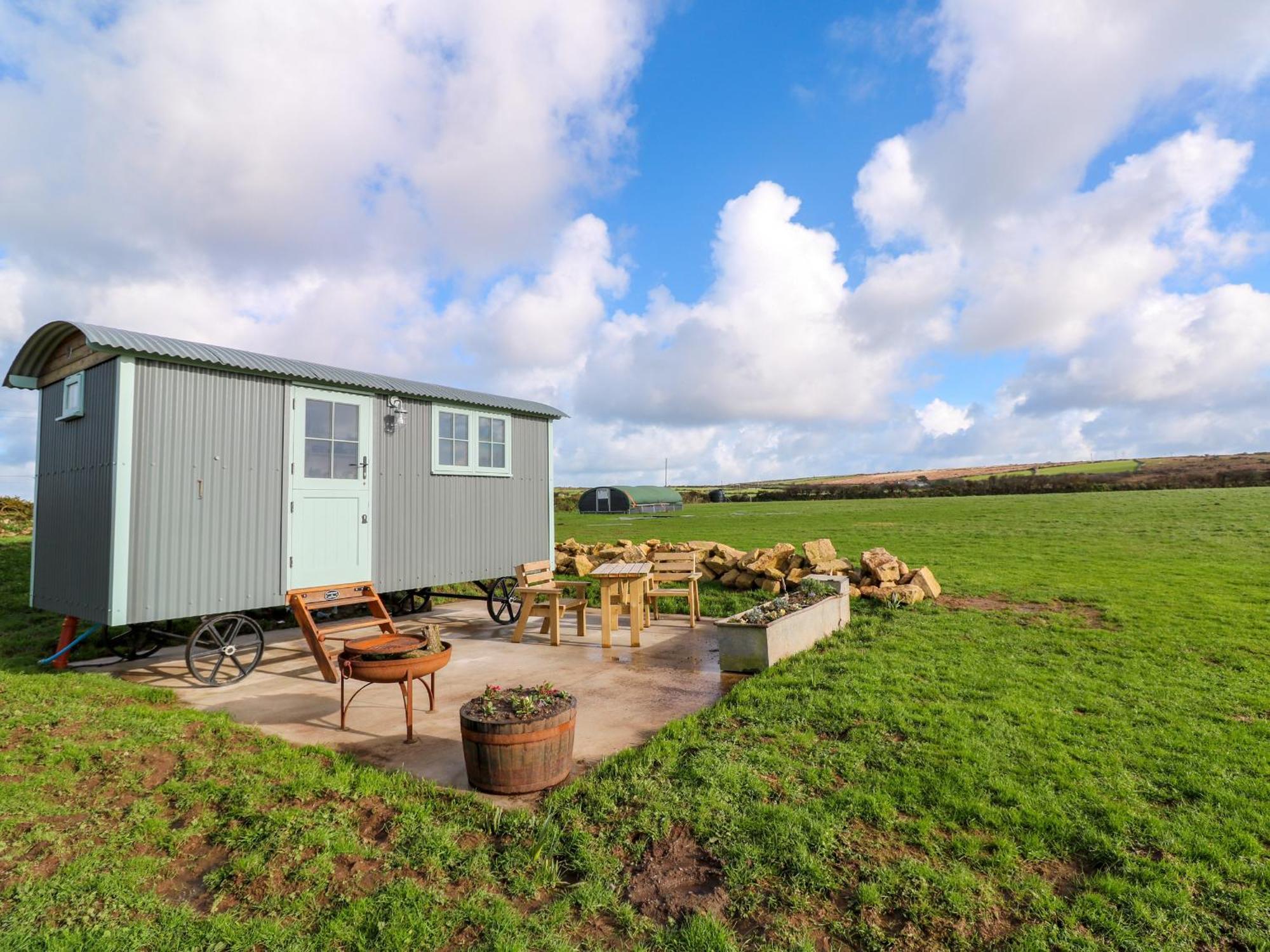 Holiday home Lower Trewern Shepherds Hut Penzance